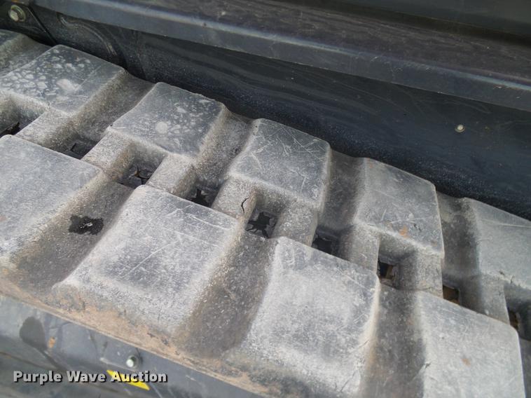 image for item DD1445 2015 Kubota SVL75-2 skid steer