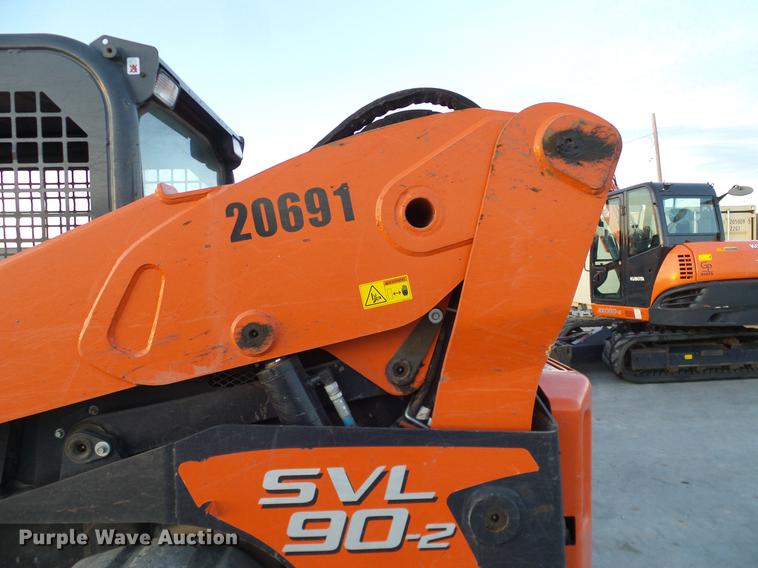 image for item DD1446 2015 Kubota SVL90-2 skid steer