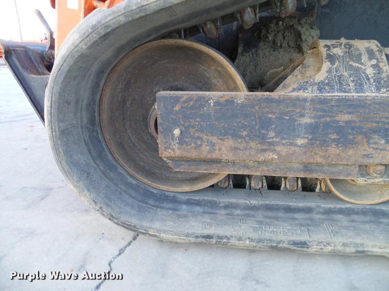 image for item DD1446 2015 Kubota SVL90-2 skid steer