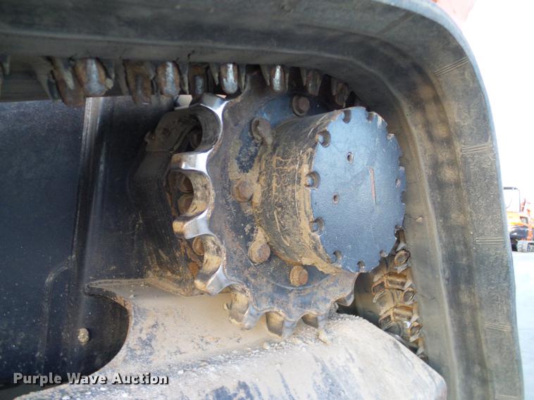 image for item DD1446 2015 Kubota SVL90-2 skid steer