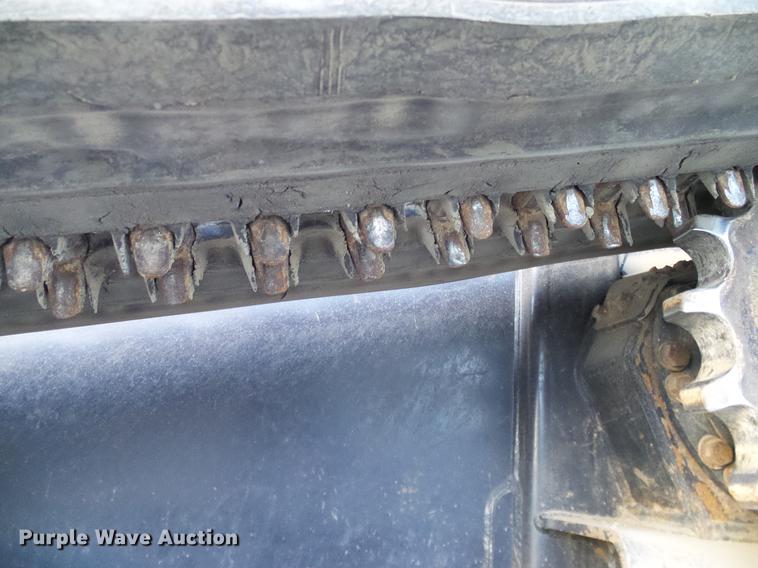 image for item DD1446 2015 Kubota SVL90-2 skid steer