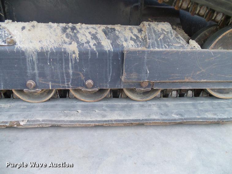 image for item DD1446 2015 Kubota SVL90-2 skid steer