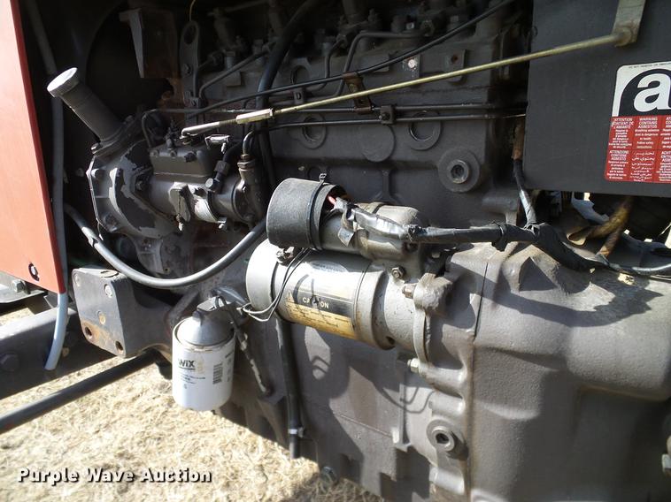 image for item DD1447 1992 Massey Fergusen 261 tractor