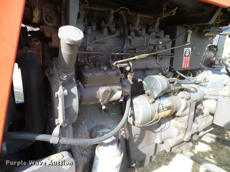 image for item DD1447 1992 Massey Fergusen 261 tractor