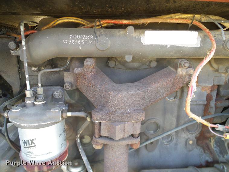 image for item DD1447 1992 Massey Fergusen 261 tractor