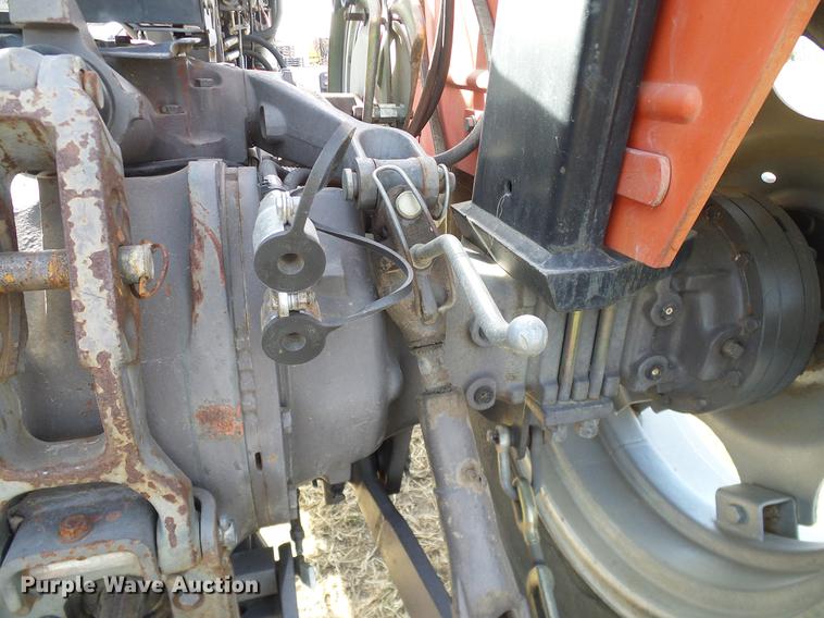 image for item DD1447 1992 Massey Fergusen 261 tractor