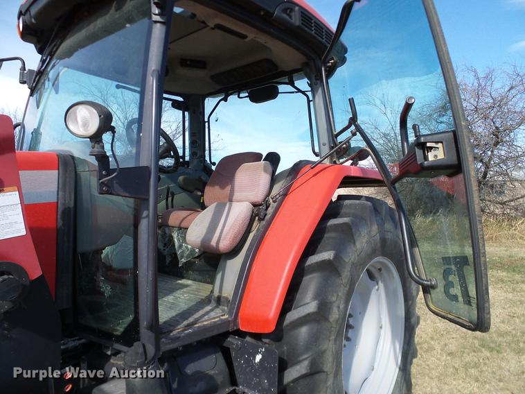 image for item DD1448 2009 McCormick CX110 MFWD tractor