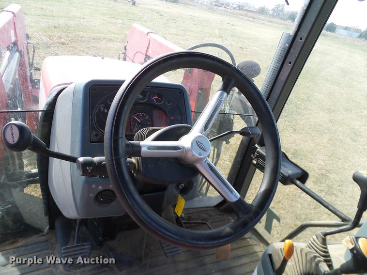 image for item DD1448 2009 McCormick CX110 MFWD tractor