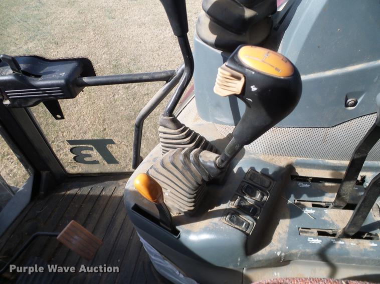 image for item DD1448 2009 McCormick CX110 MFWD tractor