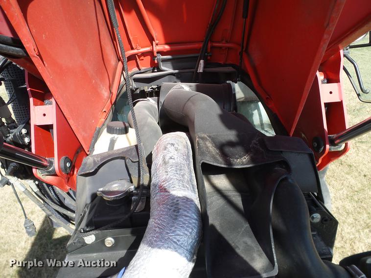 image for item DD1448 2009 McCormick CX110 MFWD tractor