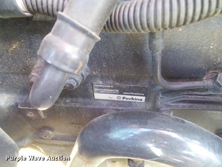 image for item DD1448 2009 McCormick CX110 MFWD tractor