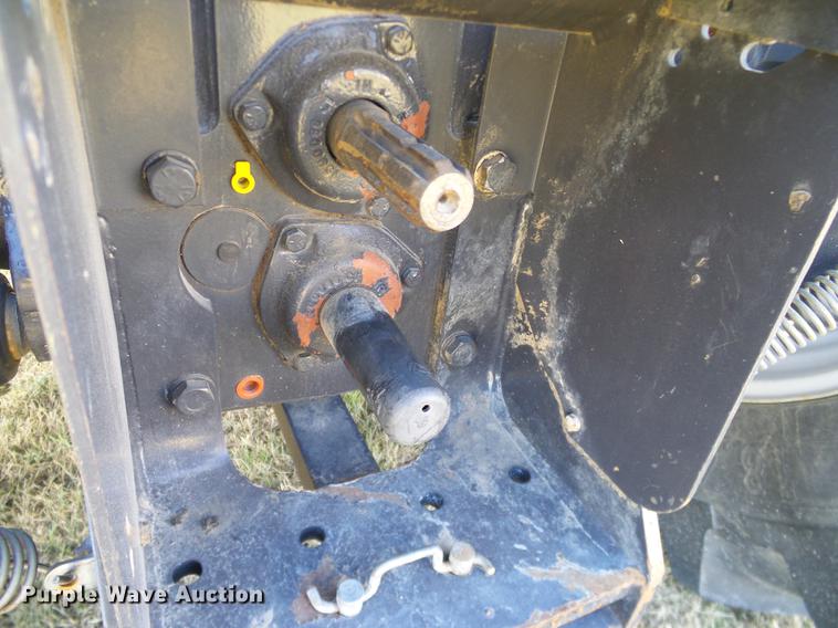 image for item DD1448 2009 McCormick CX110 MFWD tractor