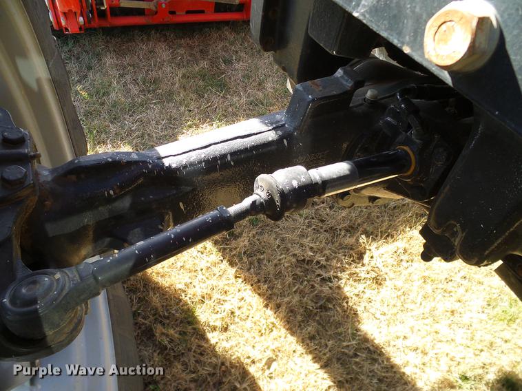 image for item DD1448 2009 McCormick CX110 MFWD tractor