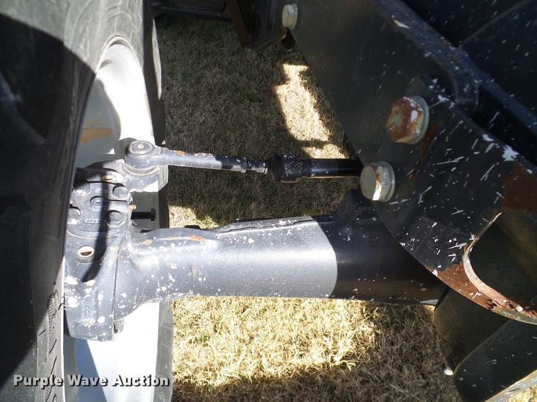 image for item DD1448 2009 McCormick CX110 MFWD tractor