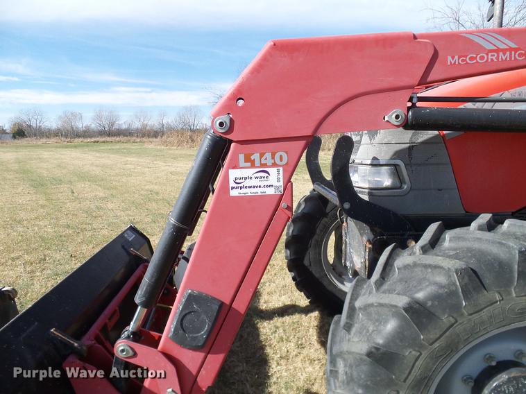 image for item DD1448 2009 McCormick CX110 MFWD tractor