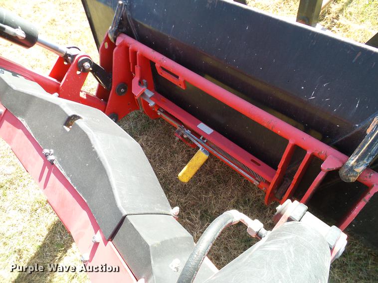 image for item DD1448 2009 McCormick CX110 MFWD tractor