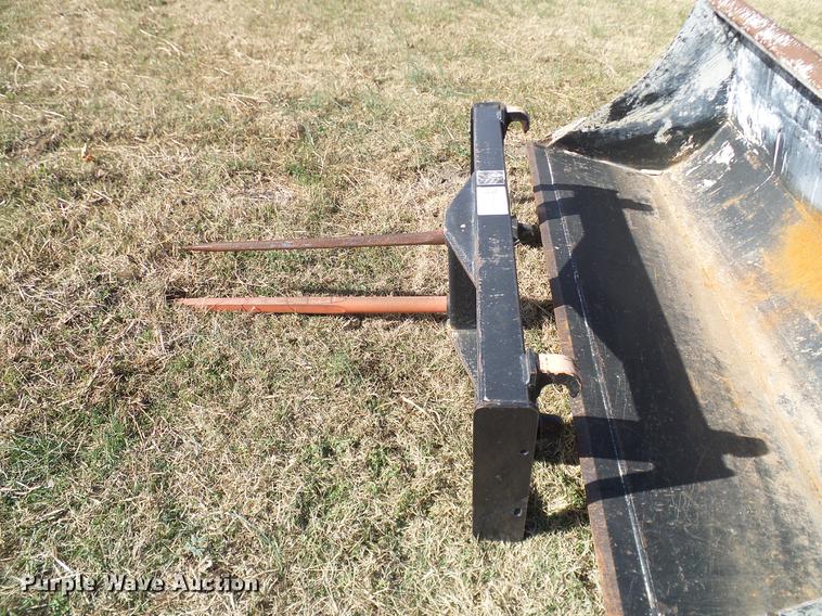 image for item DD1448 2009 McCormick CX110 MFWD tractor