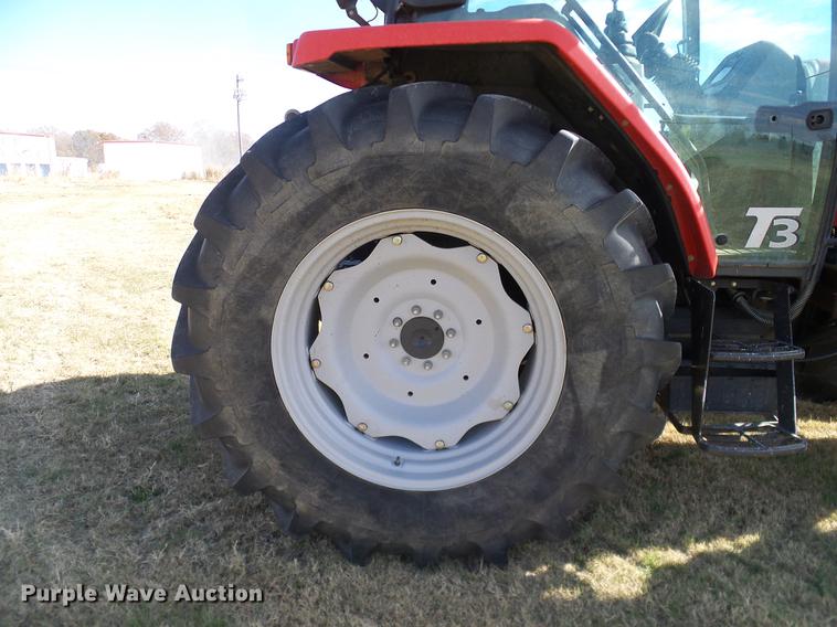 image for item DD1448 2009 McCormick CX110 MFWD tractor