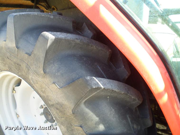 image for item DD1448 2009 McCormick CX110 MFWD tractor