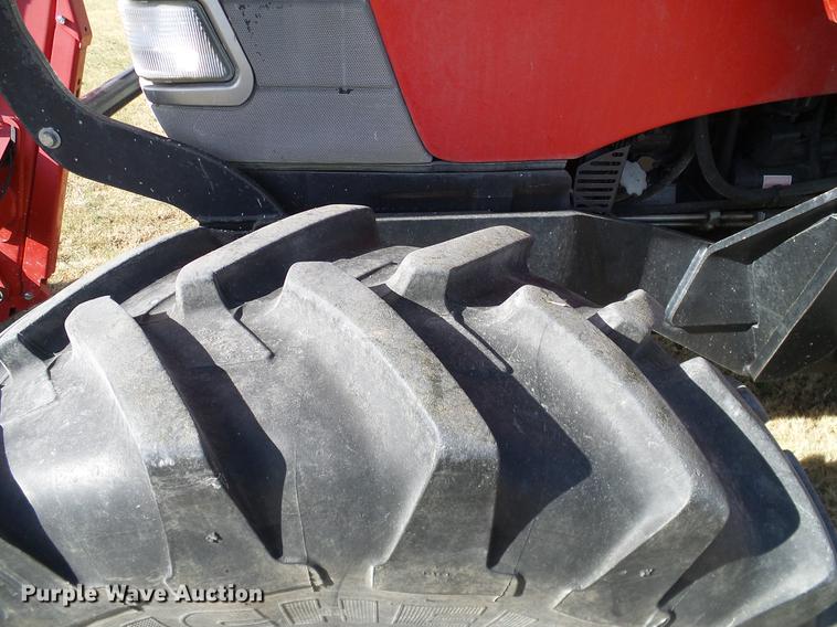 image for item DD1448 2009 McCormick CX110 MFWD tractor