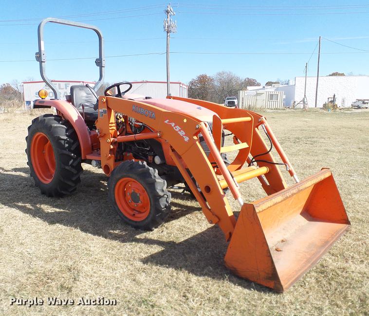 image for item DD1449 2012 Kubota L3200DT tractor