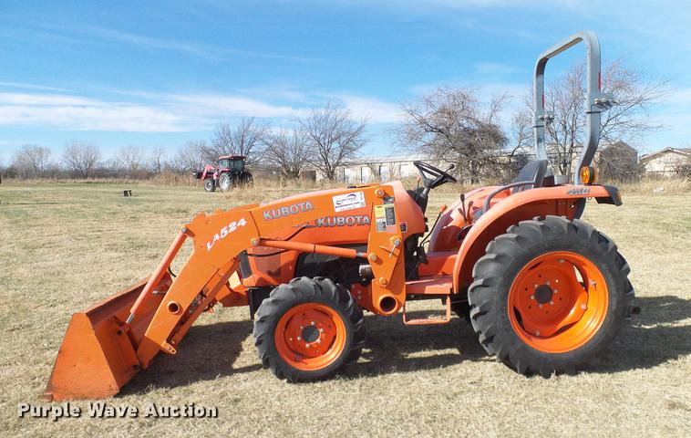 image for item DD1449 2012 Kubota L3200DT tractor