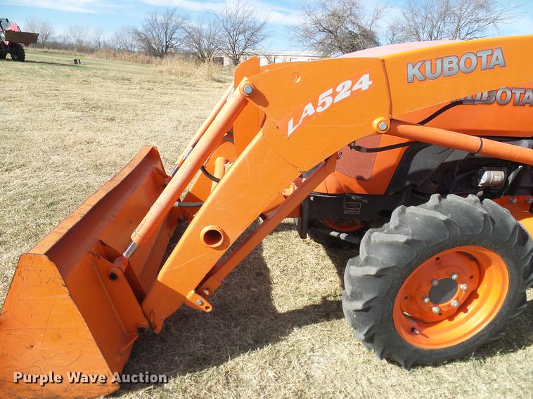 image for item DD1449 2012 Kubota L3200DT tractor