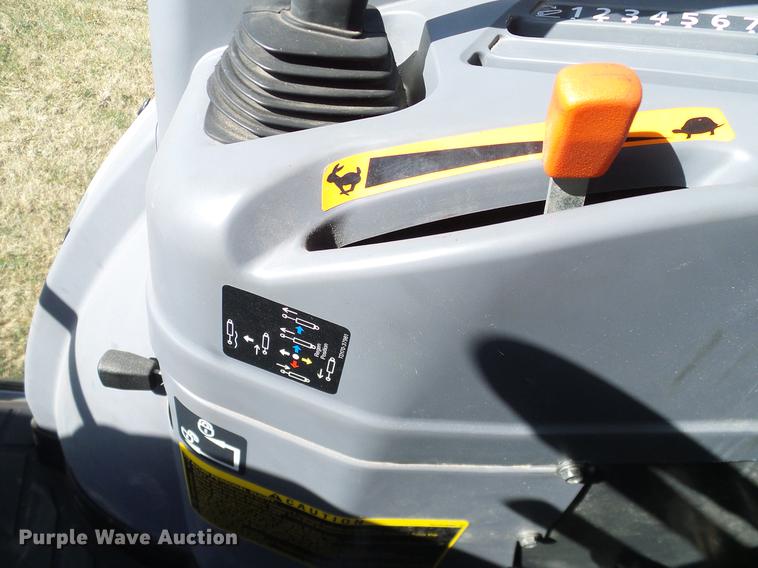 image for item DD1450 2015 Kubota L3560HSTC MFWD tractor