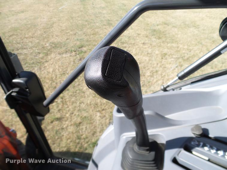 image for item DD1450 2015 Kubota L3560HSTC MFWD tractor