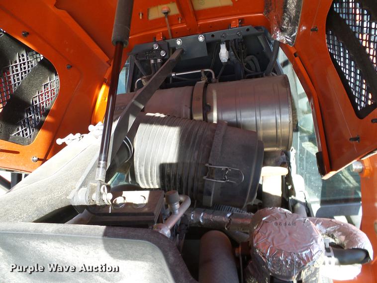 image for item DD1450 2015 Kubota L3560HSTC MFWD tractor