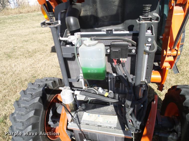 image for item DD1450 2015 Kubota L3560HSTC MFWD tractor