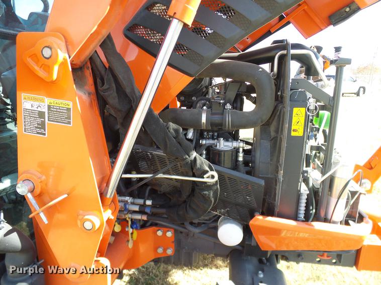 image for item DD1450 2015 Kubota L3560HSTC MFWD tractor