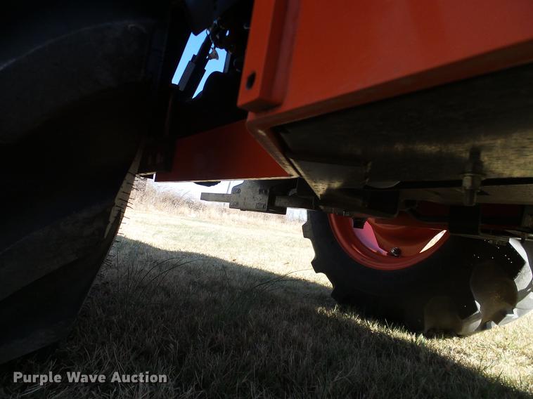 image for item DD1450 2015 Kubota L3560HSTC MFWD tractor