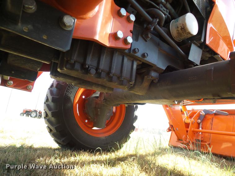 image for item DD1450 2015 Kubota L3560HSTC MFWD tractor