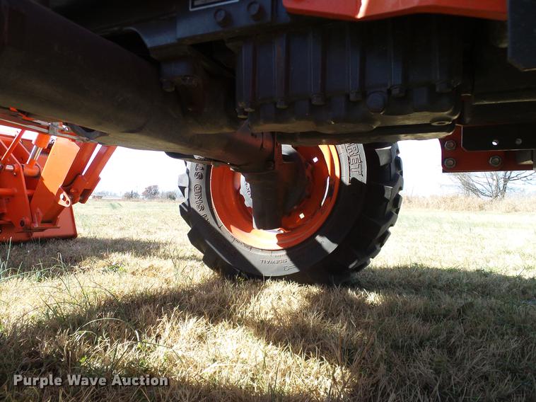 image for item DD1450 2015 Kubota L3560HSTC MFWD tractor