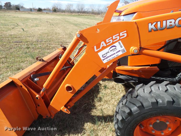 image for item DD1450 2015 Kubota L3560HSTC MFWD tractor