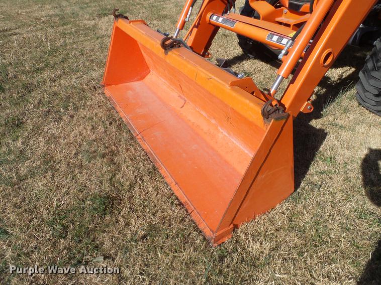 image for item DD1450 2015 Kubota L3560HSTC MFWD tractor