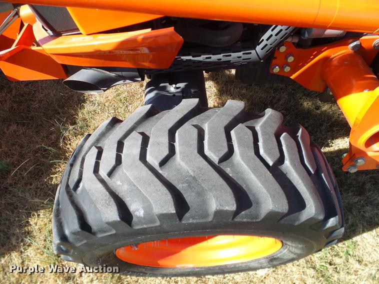 image for item DD1450 2015 Kubota L3560HSTC MFWD tractor