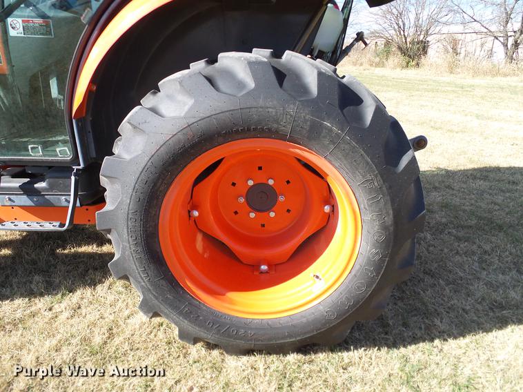 image for item DD1450 2015 Kubota L3560HSTC MFWD tractor