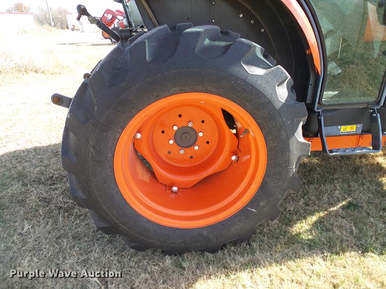 image for item DD1450 2015 Kubota L3560HSTC MFWD tractor