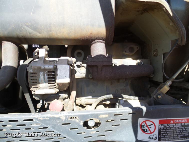 image for item DD1451 Kubota L3010GST MFWD tractor