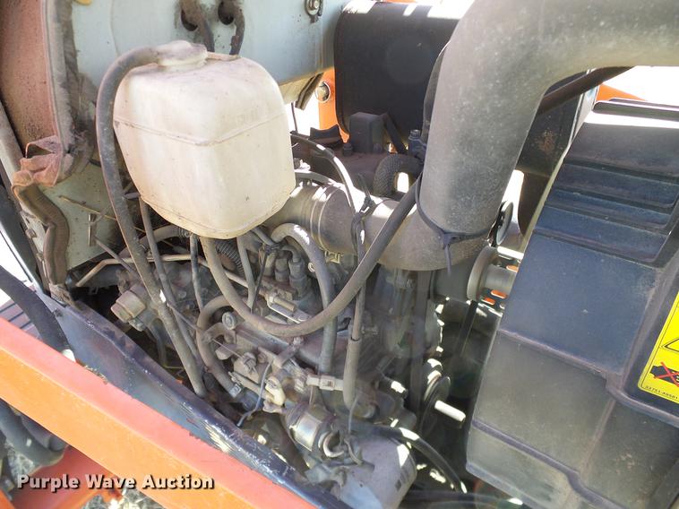 image for item DD1451 Kubota L3010GST MFWD tractor