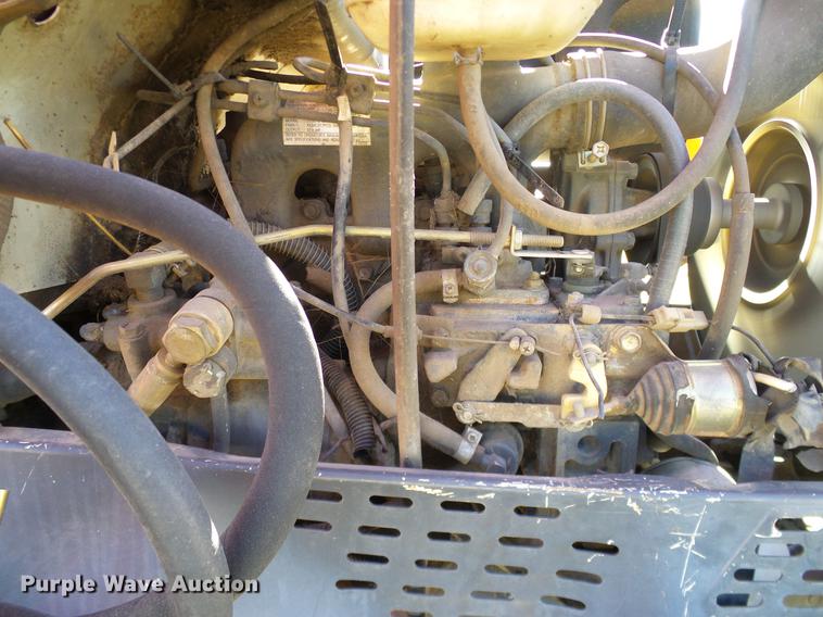 image for item DD1451 Kubota L3010GST MFWD tractor