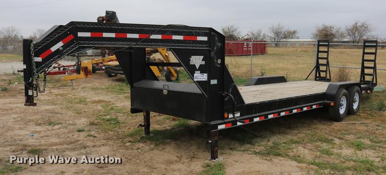 image for item DD1471 2007 PJ C8242 equipment trailer