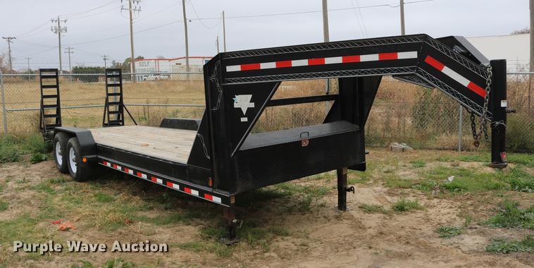 image for item DD1471 2007 PJ C8242 equipment trailer