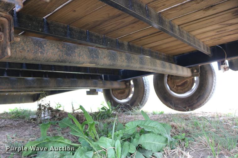 image for item DD1471 2007 PJ C8242 equipment trailer