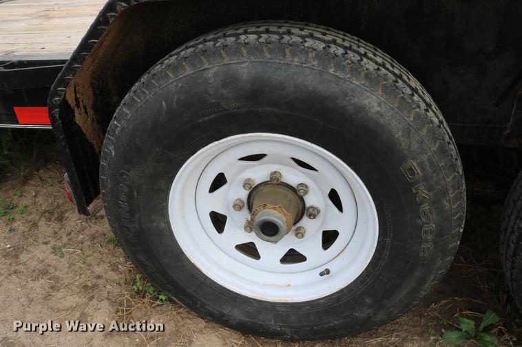 image for item DD1471 2007 PJ C8242 equipment trailer