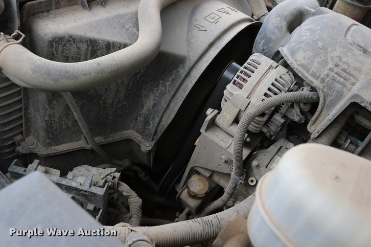 image for item DD1474 2008 Chevrolet Silverado 3500HD utility bed pickup truck