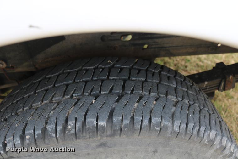 image for item DD1474 2008 Chevrolet Silverado 3500HD utility bed pickup truck