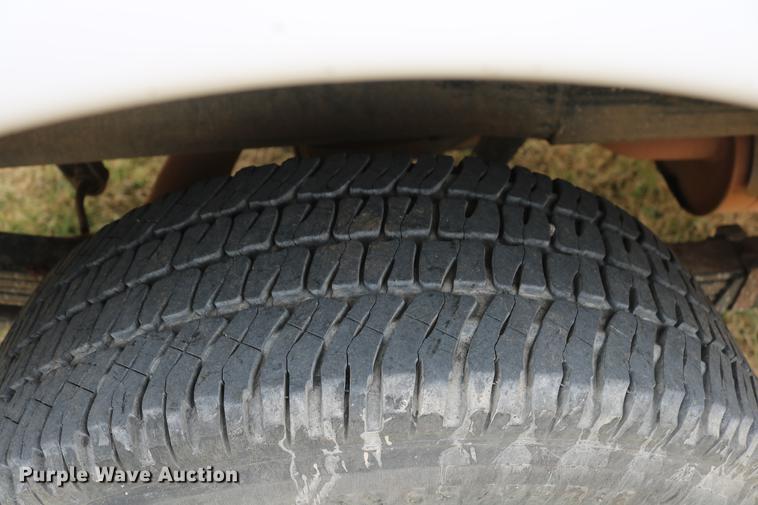 image for item DD1474 2008 Chevrolet Silverado 3500HD utility bed pickup truck